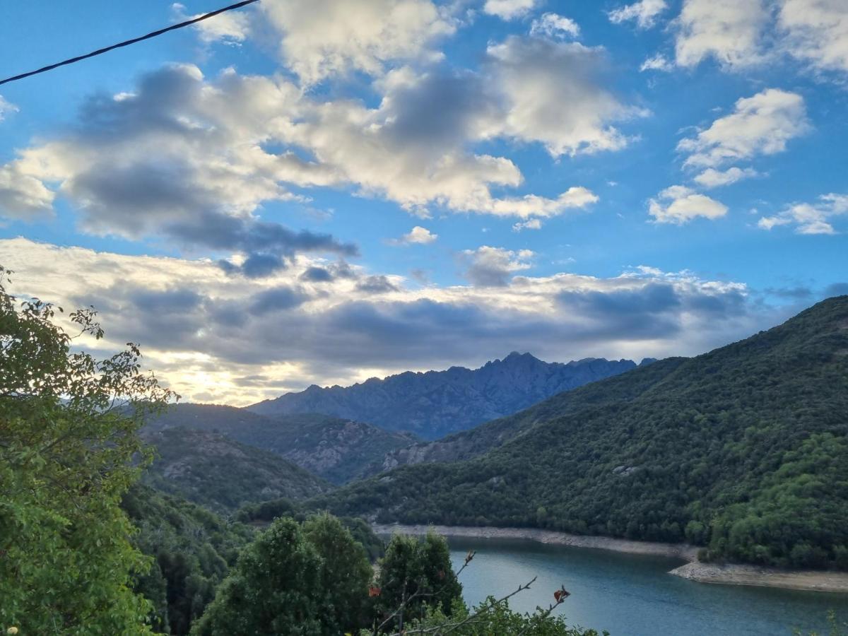 Cote Lac Tolla Bagian luar foto