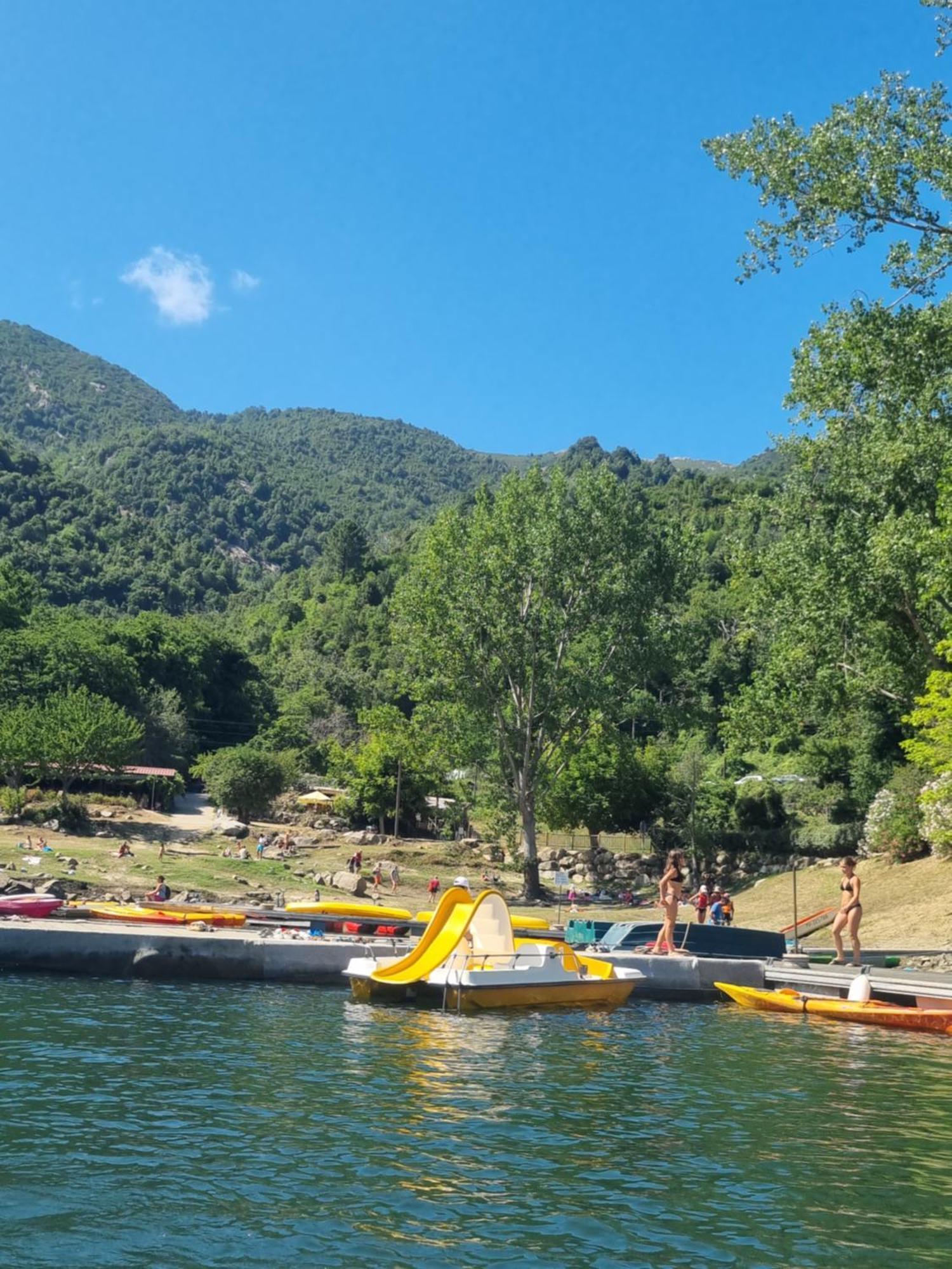 Cote Lac Tolla Bagian luar foto