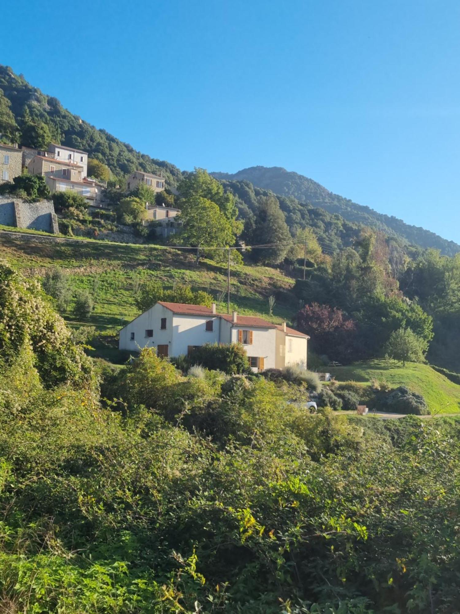 Cote Lac Tolla Bagian luar foto