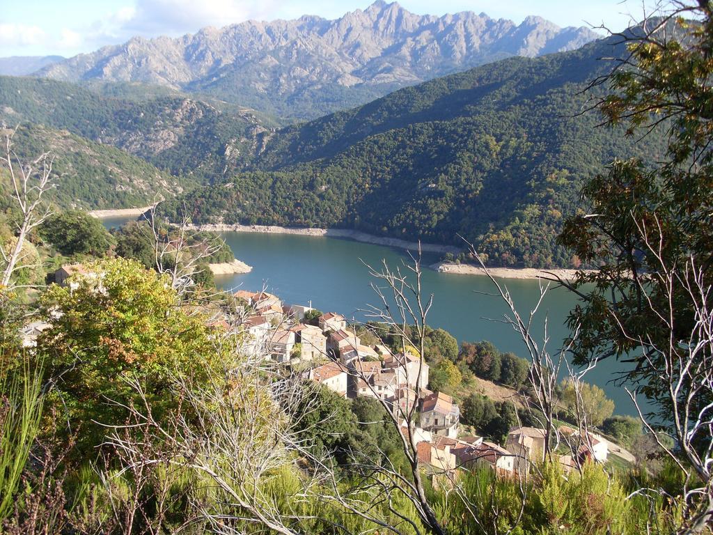 Cote Lac Tolla Ruang foto